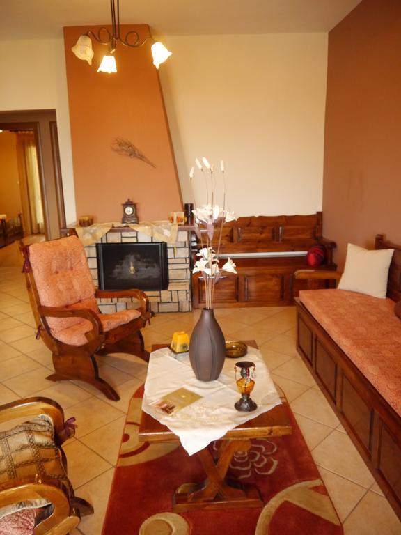 Dione Apartments Ouranoupoli Værelse billede